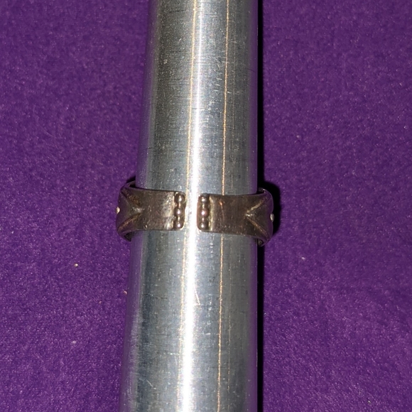 Adjustable Green HUGE Vintage Sterling Love Ring. - Picture 2 of 6